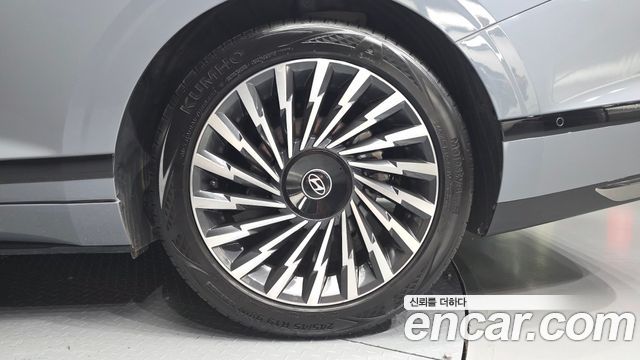 Hyundai Grandeur GN7, гибрид Calligraphy - фото 4
