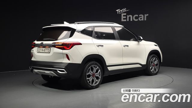 Kia Seltos Diesel 1.6 2WD Signature - фото 1