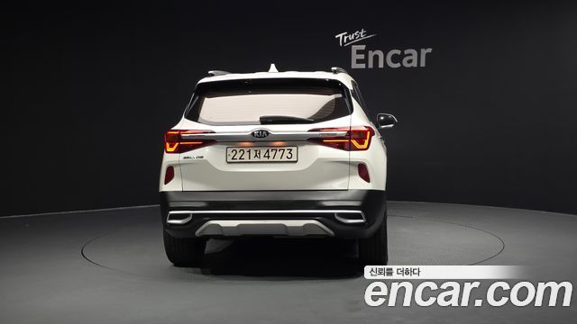 Kia Seltos Diesel 1.6 2WD Signature - фото 3