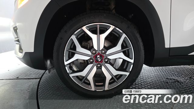 Kia Seltos Diesel 1.6 2WD Signature - фото 4