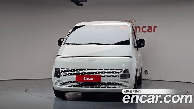 Hyundai Staria Cargo 5-Seater Modern - фото 2