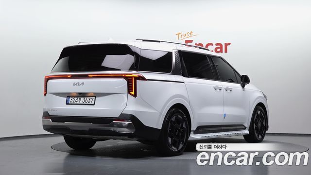 Kia Carnival Новый 4-го поколения 9-Seater Signature - фото 1