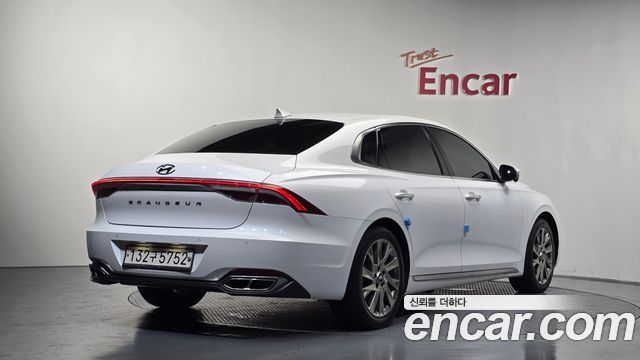 Hyundai Grandeur Новый IG, гибрид Calligraphy - фото 1