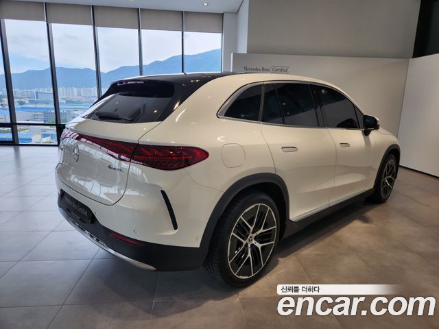 Mercedes-Benz EQE SUV EQE350 4MATIC - фото 3