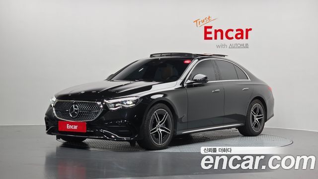 Mercedes-Benz E-Class W214 E300 4MATIC AMG Line - фото 0