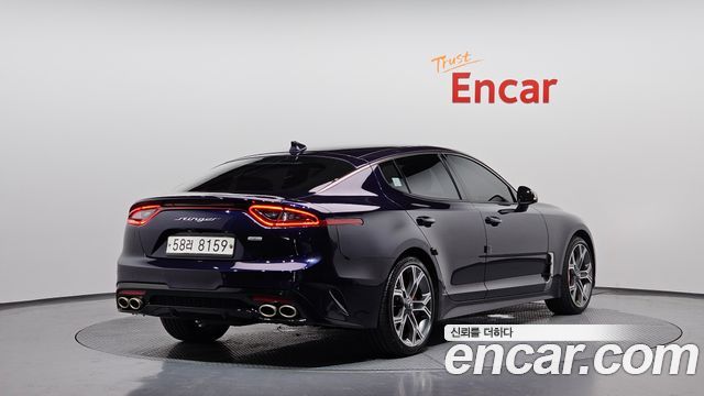 Kia Stinger 2.0 Turbo AWD Platinum - фото 1