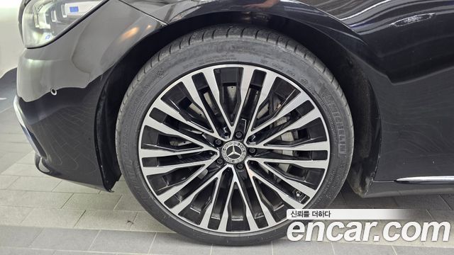 Mercedes-Benz S-Class W223 S580L 4MATIC - фото 4