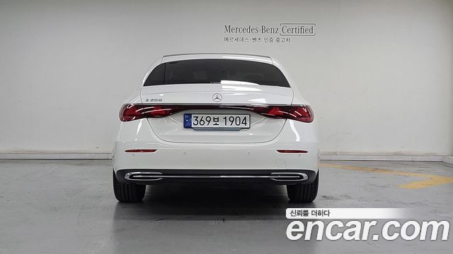 Mercedes-Benz E-Class W214 E200 Avantgarde - фото 3