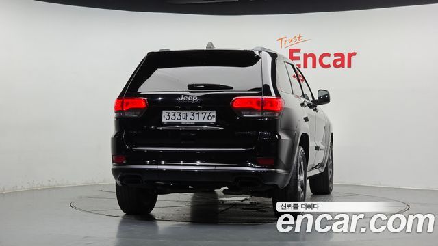 Jeep Cherokee 3.6 Limited-X WK2 - фото 2