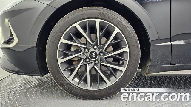 Hyundai Sonata DN8 2.0 Premium Family - фото 4