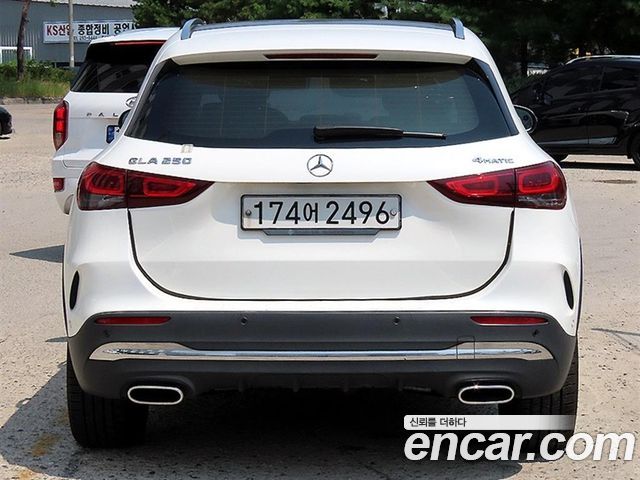 Mercedes-Benz GLA-Class H247 GLA250 4MATIC - фото 3