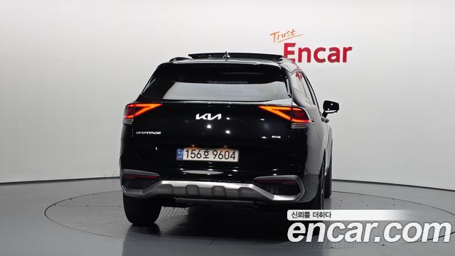Kia Sportage 5-го поколения, гибрид Signature 2WD - фото 3