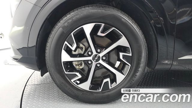 Kia Sportage 5-го поколения, гибрид Signature 2WD - фото 4