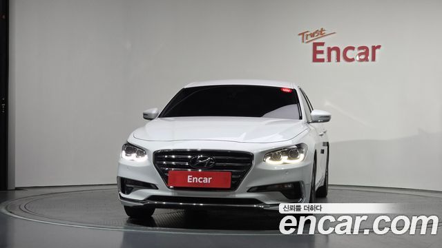 Hyundai Grandeur IG 3.0 LPi Modern (Rental Car) - фото 2