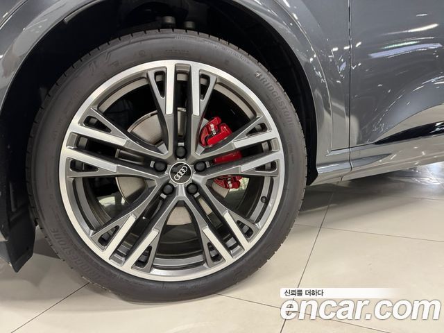 Audi Q5 45 TFSI Quattro S Line Black Edition Sport Back - фото 3