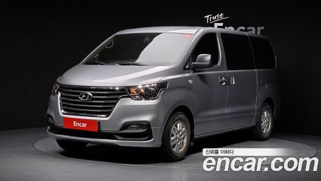 Hyundai Starex Новый Van 3-Seater Smart - фото 0
