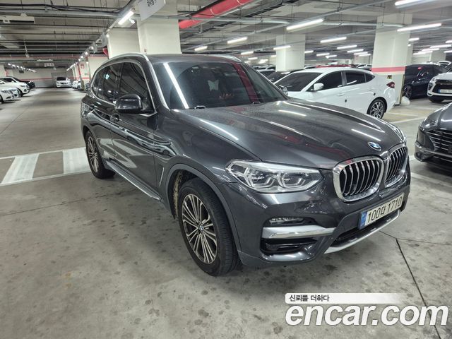 BMW X3 G01 xDrive 20i Luxury - фото 1