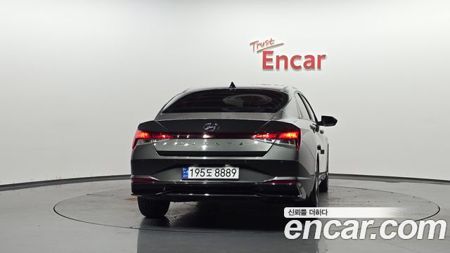 Hyundai Avante CN7, гибрид Modern - фото 3