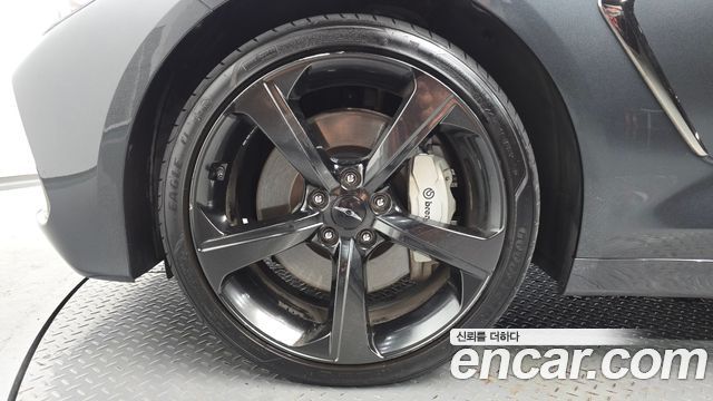 Genesis G70 3.3T Sport AWD Prestige - фото 3