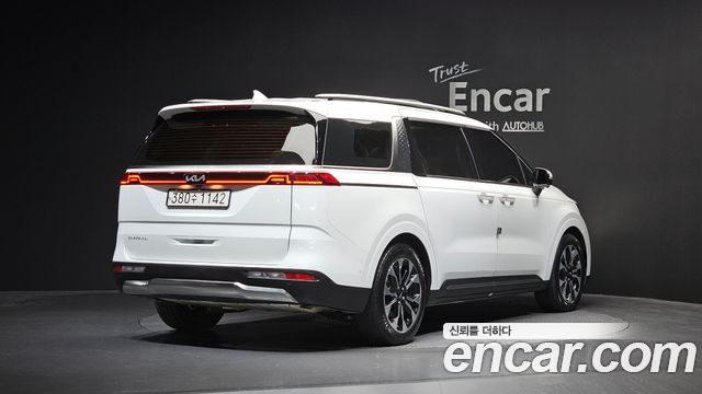 Kia Carnival 4-го поколения Gasoline 9-Seater Noblesse - фото 1