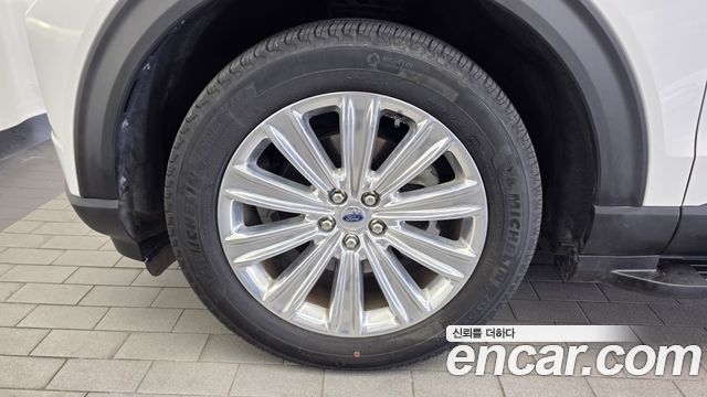 Ford Explorer 6-го поколения 2.3 LimIted 4WD - фото 4