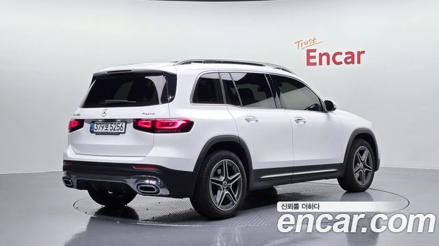Mercedes-Benz GLB-Class X247 GLB250 4MATIC - фото 1
