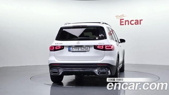 Mercedes-Benz GLB-Class X247 GLB250 4MATIC - фото 3
