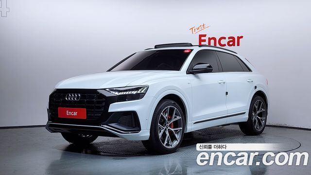 Audi Q8 50 TDI Quattro Premium - фото 0