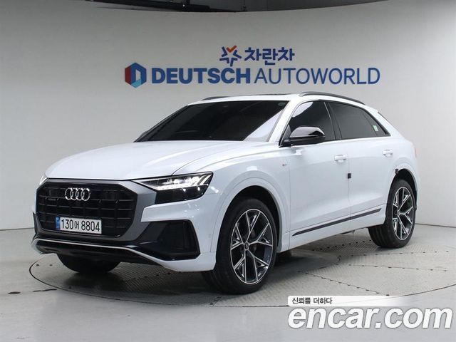Audi Q8 50 TDI Quattro Premium - фото 0