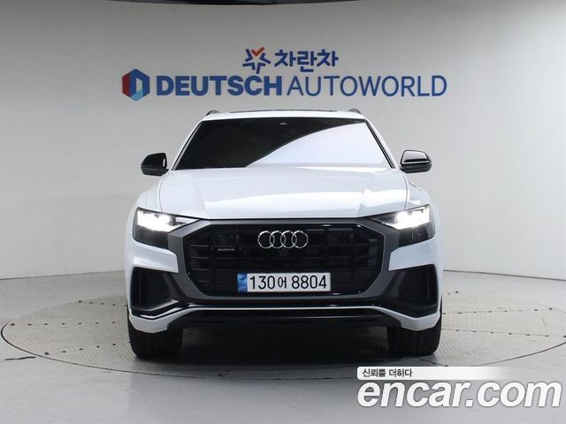 Audi Q8 50 TDI Quattro Premium - фото 2