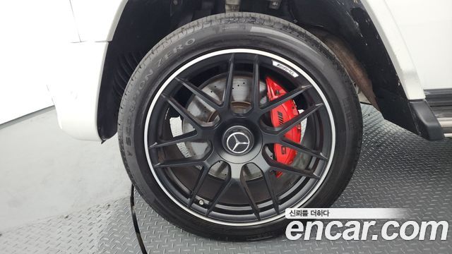 Mercedes-Benz G-Class AMG G63 - фото 4
