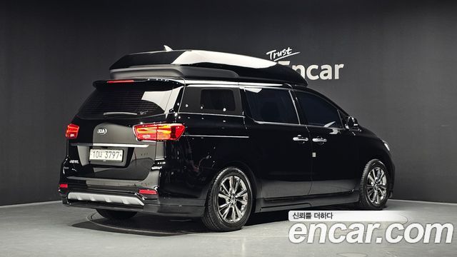 Kia Carnival Новый Gasoline 9-Seater Hi-Limousine Noblesse Special - фото 1