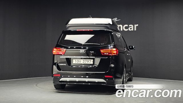 Kia Carnival Новый Gasoline 9-Seater Hi-Limousine Noblesse Special - фото 3