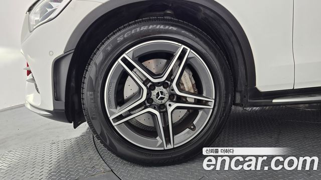 Mercedes-Benz GLC-Class X253 GLC220 d 4MATIC Coupe - фото 4