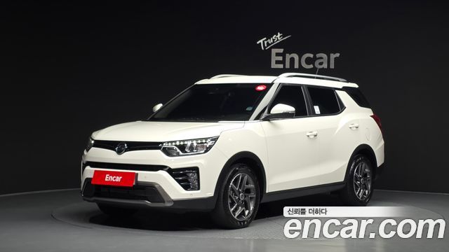 SsangYong Tivoli 1.5 A7 2WD - фото 0