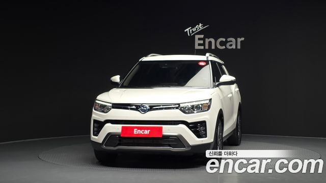 SsangYong Tivoli 1.5 A7 2WD - фото 2