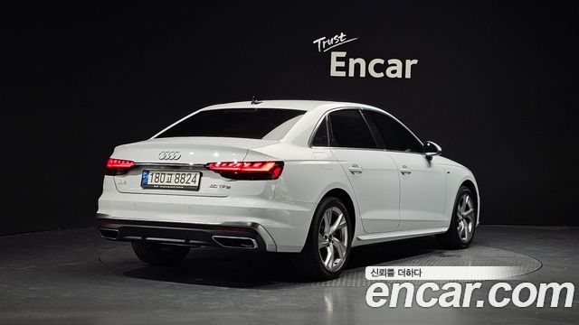 Audi A4 B9 40 TFSI Premium - фото 1