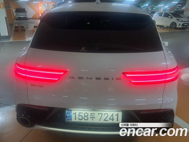 Genesis GV70 2.5T Gasoline 2WD - фото 2