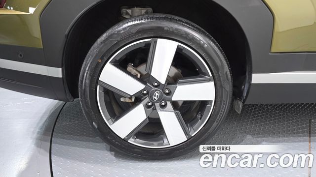 Hyundai Santafe MX5 Gasoline 2.5T 2WD Prestige - фото 4