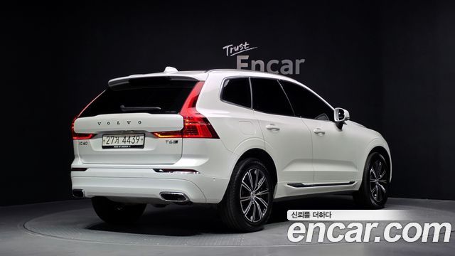 Volvo XC60 2-го поколения T6 Inscription - фото 1