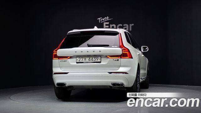 Volvo XC60 2-го поколения T6 Inscription - фото 3