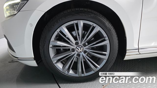 Volkswagen Passat B8 2.0 TDI 4Motion Prestige - фото 4