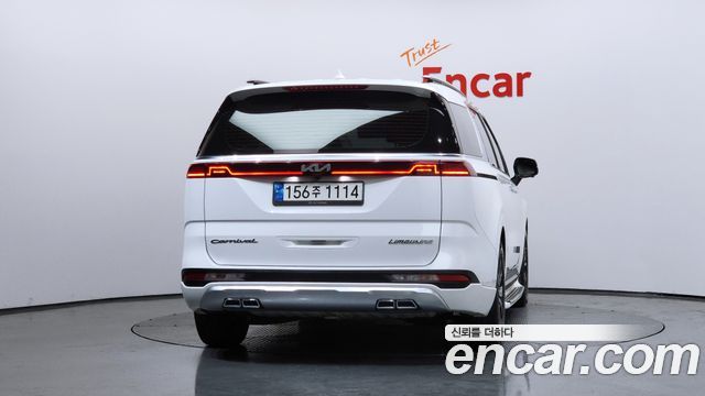 Kia Carnival 4-го поколения Gasoline 7-Seater Signature - фото 3