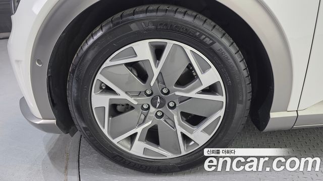 Genesis GV60 Standard - фото 4