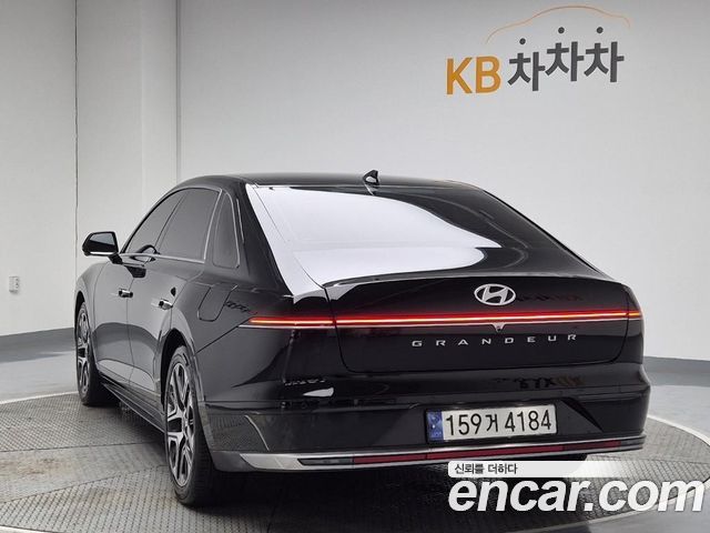 Hyundai Grandeur GN7, гибрид Exclusive - фото 1