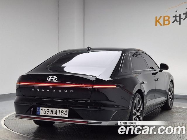 Hyundai Grandeur GN7, гибрид Exclusive - фото 2