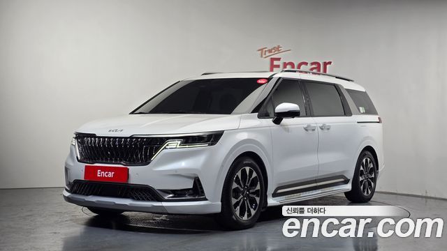 Kia Carnival 4-го поколения 7-Seater Signature - фото 0