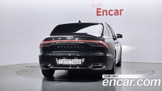 Hyundai Grandeur Новый IG, гибрид Exclusive - фото 3