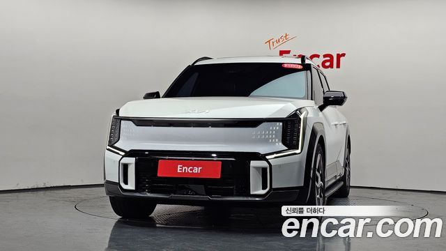 Kia EV9 Long Range 4WD GT Line - фото 1