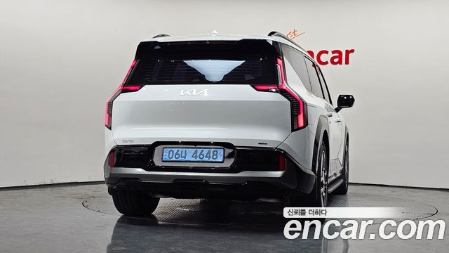 Kia EV9 Long Range 4WD GT Line - фото 2